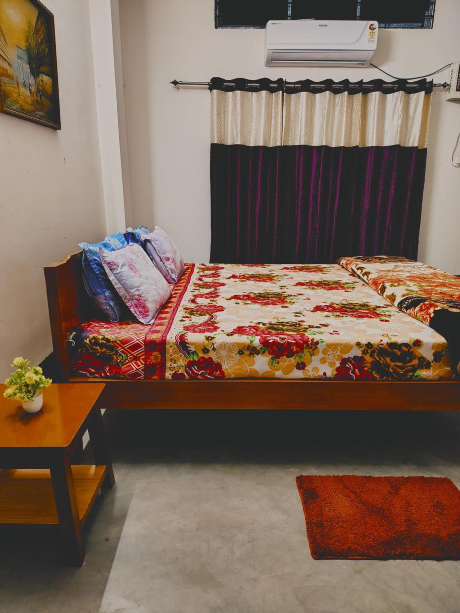 Gayatri Homestay Dibrugarh 外观 照片